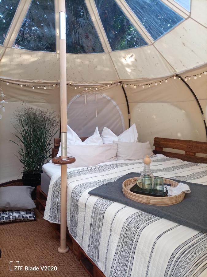 Luxuszelt Glamping Altes Pastorat Barmstedt